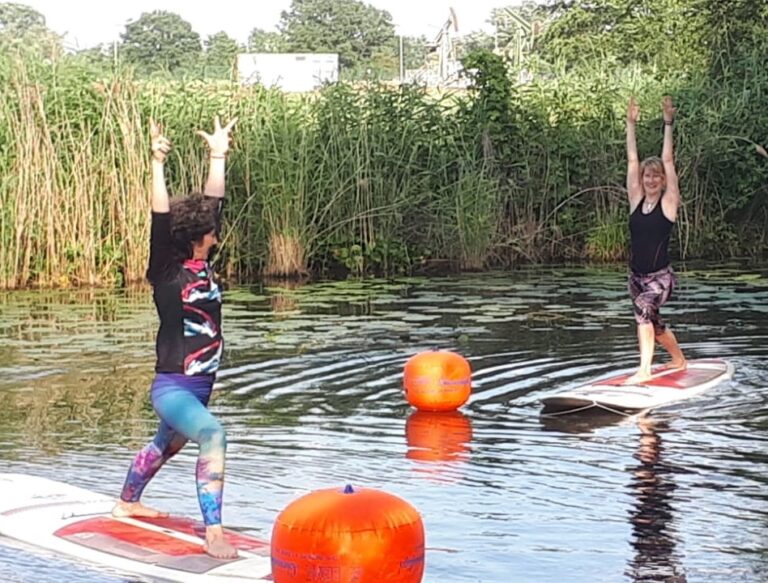 Mehr über den Artikel erfahren SUP Yoga 2024